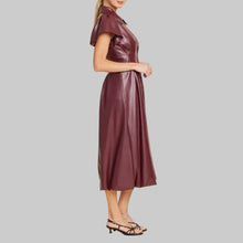 Load image into Gallery viewer, Dolce Cabo Front Zip Dress- Burgundy