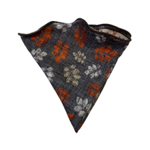 Load image into Gallery viewer, Edward Armah Reversible Pocket Circle-Tan/Charcoal Mini Paisley