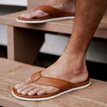 Load image into Gallery viewer, OluKai 'Olali Sandal-Fox