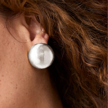 Load image into Gallery viewer, Julie Vos Solara Statement Stud-Silver
