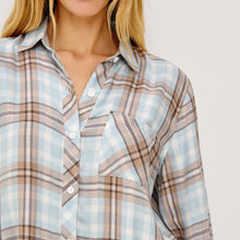 Load image into Gallery viewer, Rails Hunter Button Down Shirt- Chambray Ivory Dune