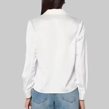 Load image into Gallery viewer, Velvet Heart Kensley Blouse- Vanilla Ice