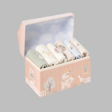 Load image into Gallery viewer, Elegant Baby On the Farm Socks