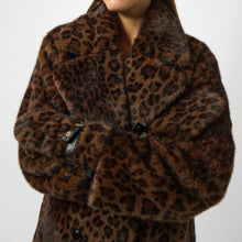 Load image into Gallery viewer, Joseph Ribkoff Faux Fur Leopard Print Mittens-Beige/Black
