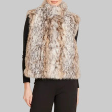Load image into Gallery viewer, Dolce Cabo Faux Fur Vest- Grey
