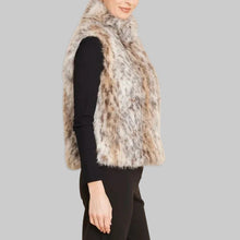 Load image into Gallery viewer, Dolce Cabo Faux Fur Vest- Grey

