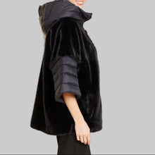 Load image into Gallery viewer, Dolce Cabo Mixed Puffer Jacket- Black
