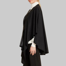 Load image into Gallery viewer, Dolce Cabo Mixed Pull Through Wrap- Black
