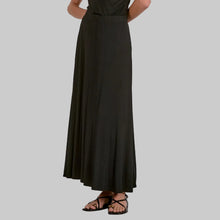 Load image into Gallery viewer, Elan Maxi Skirt-Black
