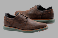 Load image into Gallery viewer, Martin Dingman Countryaire Water Repellent Suede-Old Clay

