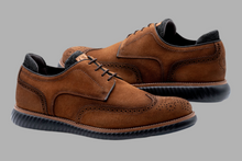 Load image into Gallery viewer, Martin Dingman Countryaire Suede Wingtip- French Roast
