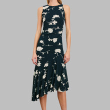 Load image into Gallery viewer, Rails Daija Dress-Midnight Roses
