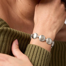 Load image into Gallery viewer, Julie Vos Solara Bracelet-Silver
