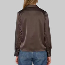 Load image into Gallery viewer, Velvet Heart Kensley Blouse- Bronze Olive
