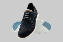 Load image into Gallery viewer, Martin Dingman Countryaire Wingtip- Navy
