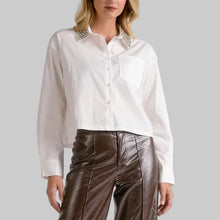Load image into Gallery viewer, Elan Rhinestone Collar Button Up- White
