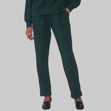 Load image into Gallery viewer, Varley Rolled Cuff Pant 25- Ponderosa Pine
