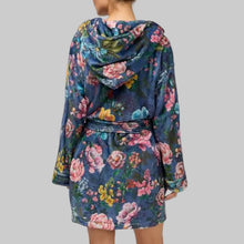 Load image into Gallery viewer, Johnny Was Short Cozy Robe- Ollie
