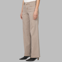 Load image into Gallery viewer, Dear John Taylor Jean-Cashmere
