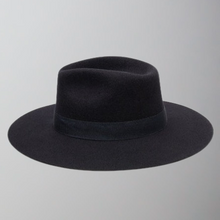 Load image into Gallery viewer, Wyeth Lila Hat-Black
